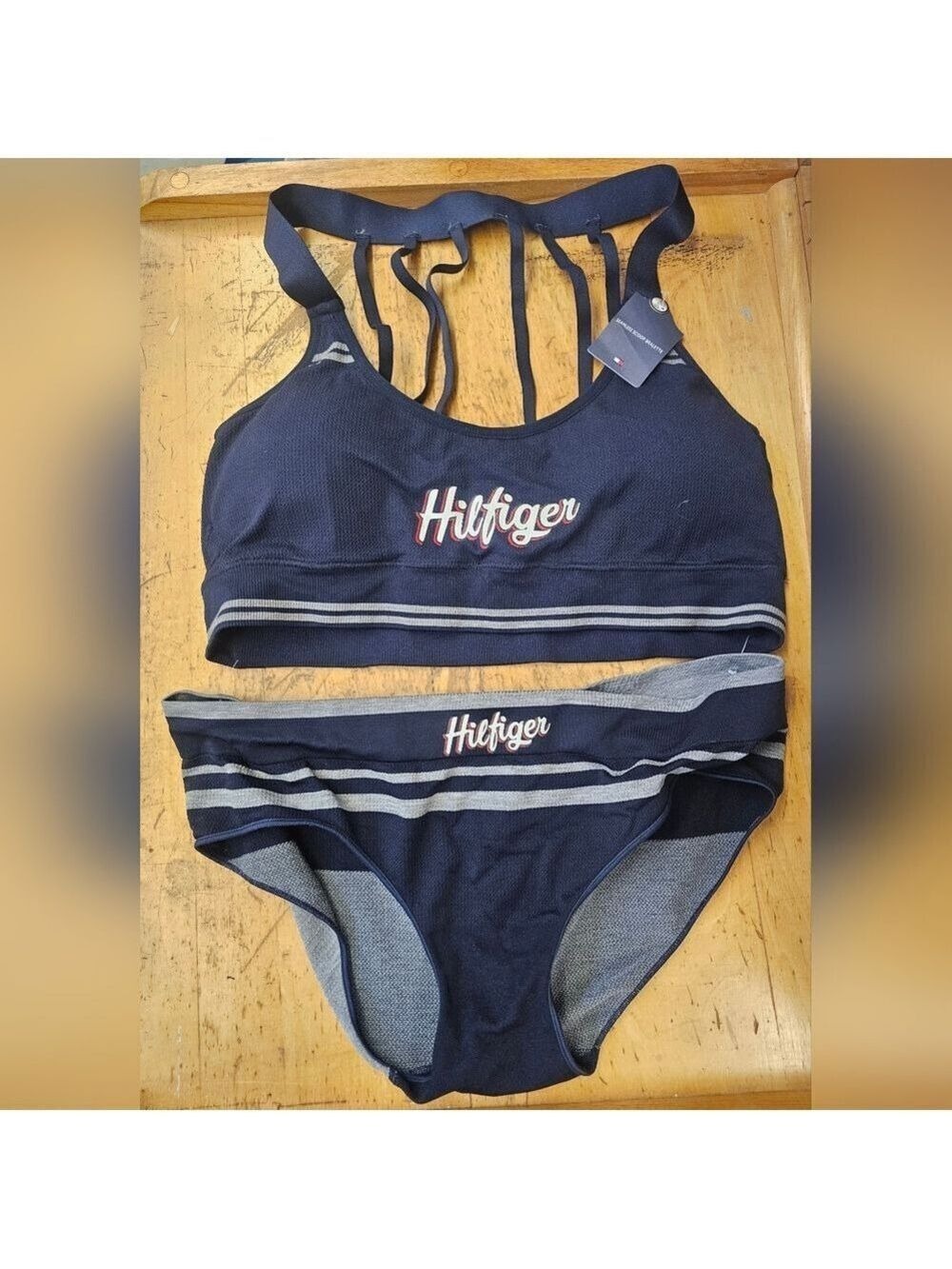 NWT Tommy Hilfiger Seamless Scoop Bralette and Panties Set